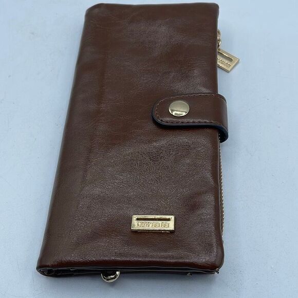 Lady Bei Bei Handbags - Lady Bei Bei PU Leather brown  wallet clutch